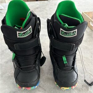 Kids Burton Snowboard boots